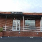 Pia & Steve's Salon