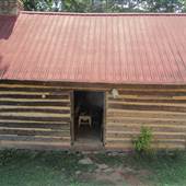 Old Homestead Farm / Log Cabins - COOK HOUSE