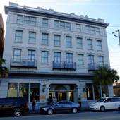 Market Pavilion Hotel