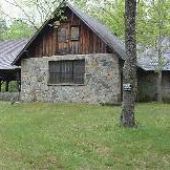 W Lakeshore Dr House