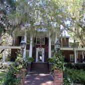 Chisolm Rd House