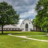 Anne Springs Close Greenway - Founders Barn