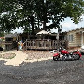 Nikki's Restaurant & Lounge
