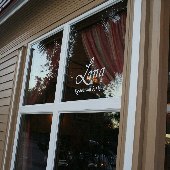 Lana's Restaurant & Bar