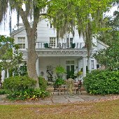 Hampton House Bed and Breakfast