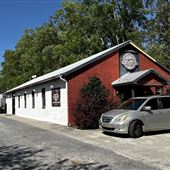 Southern Roots Smokehouse - West Ashley