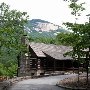 Table Rock State Park - Gaines Lodge