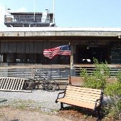 Red's Ice House