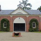 Delta Plantation, The Barn and Hunting Lodge