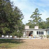 Ronlin Farm House and Grounds