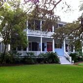 Ion Avenue House