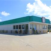 Closed Gas Station - Savannah Hwy