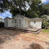 Dixie Cup Cottage @ Starlight