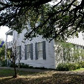 Du Pre House Bed and Breakfast