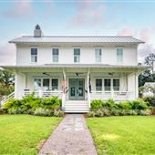 Mt Pleasant neighborhood house