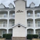 World Tour Boulevard Apartment