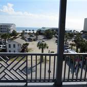 Folly Beach 4th Floor Condo - Overlooks Pier Area