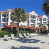 Charleston Harbor Resort & Marina Hotel - "Reel Bar"