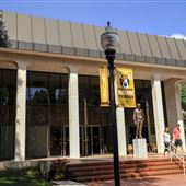Wofford College - Sandor Teszler Library