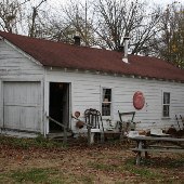 Country Peddler