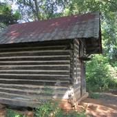 Old Homestead Farm / Log Cabins - Commisary