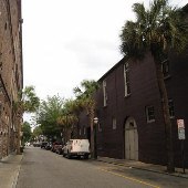 Queen Street - State to East Bay St.