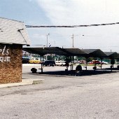 Robert's Drive-In