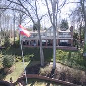 Lake Bowen House