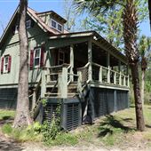 Cottage on Awendaw Creek