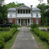 Lindsey House