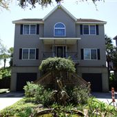 Folly Beach - W. Arctic House