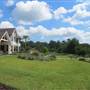 Gnarled Oak Lake House - Exteriors