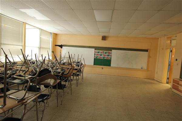 Wilmot J. Fraser Elementary School (closed)