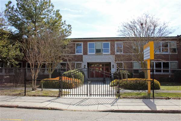 Wilmot J. Fraser Elementary School (closed)