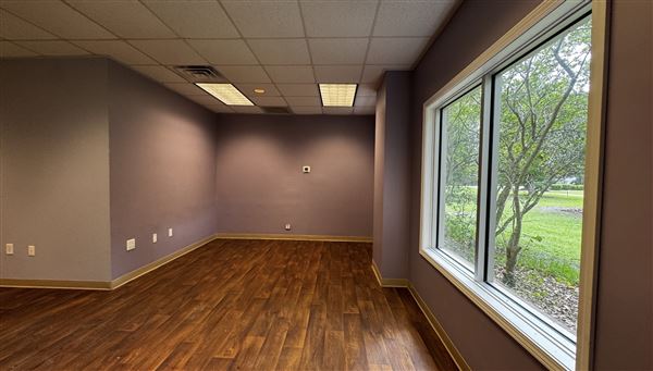 Commercial Property / Office Space (closed)
