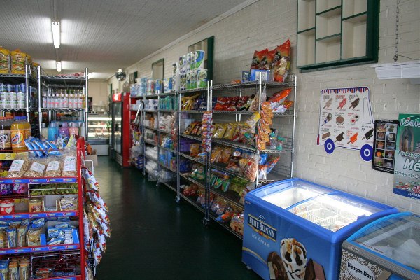 Quisqueya Deli & Groceries