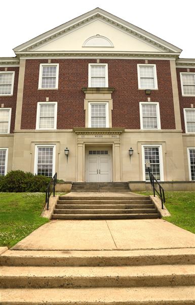 Winthrop Univesity - Lee Wicker Hall