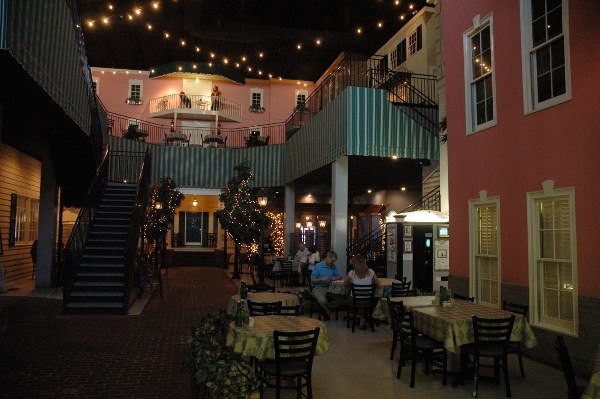 Red Bone Alley Restaurant and Bar