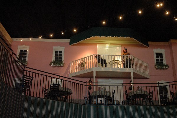 Red Bone Alley Restaurant and Bar