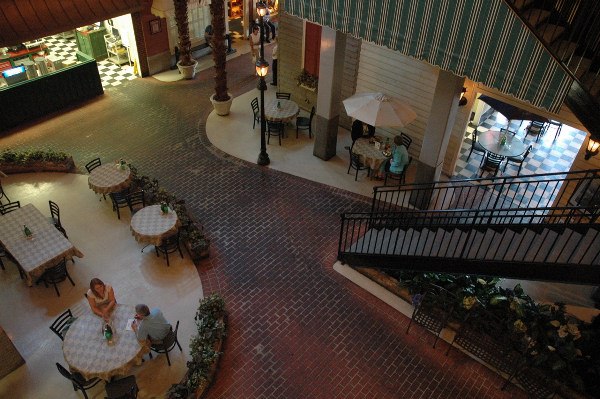 Red Bone Alley Restaurant and Bar