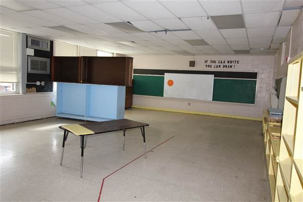 Wilmot J. Fraser Elementary School (closed)