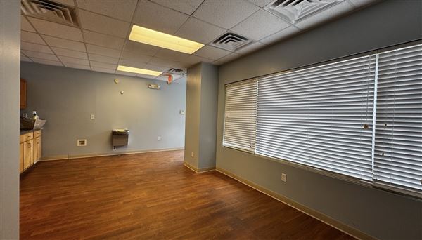 Commercial Property / Office Space (closed)