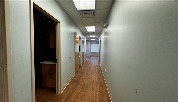 Commercial Property / Office Space (closed)