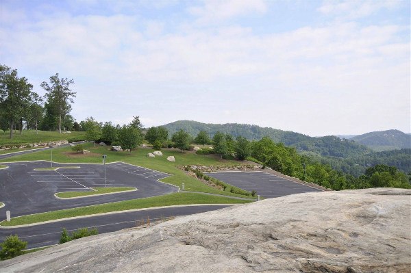 The Cliffs at Glassy Chapel and Overlook (5/21/2010 - Credits: Jay Vaughan)