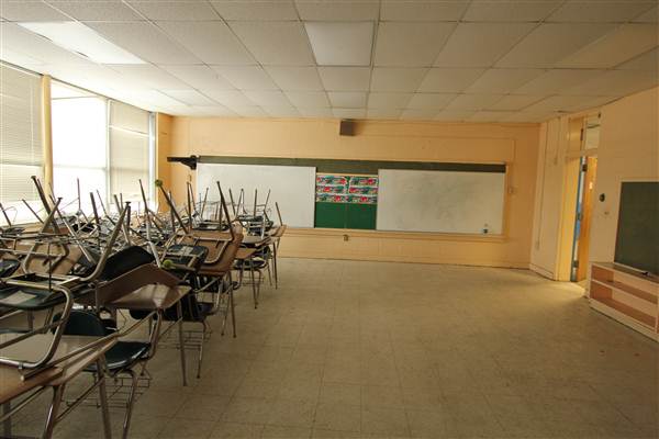 Wilmot J. Fraser Elementary School (closed)