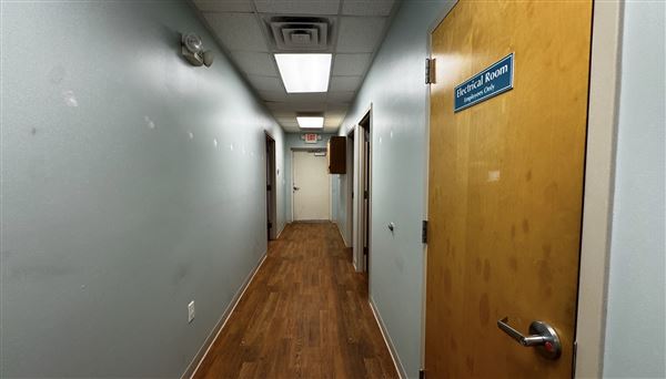 Commercial Property / Office Space (closed)