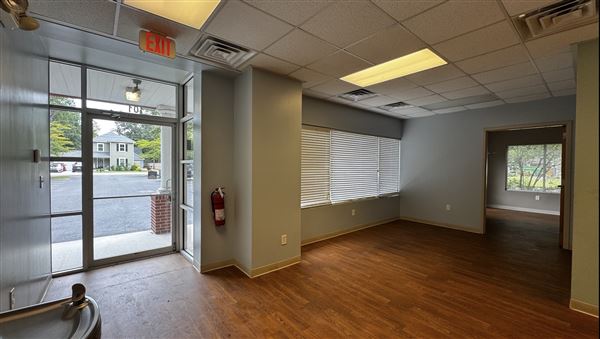 Commercial Property / Office Space (closed)