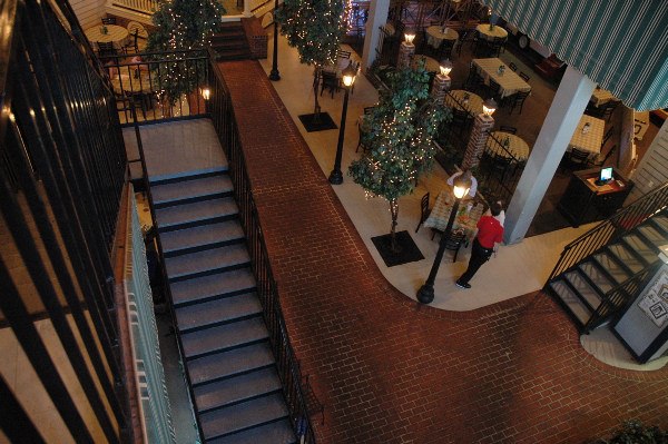 Red Bone Alley Restaurant and Bar
