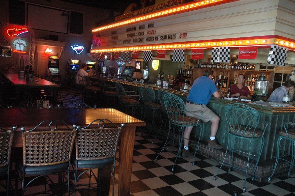 Red Bone Alley Restaurant and Bar