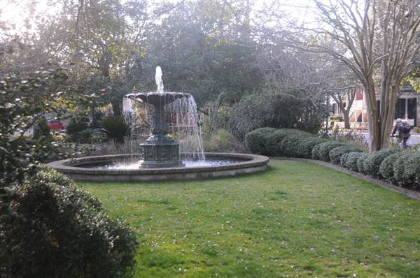 Chapel Street Fountain Park